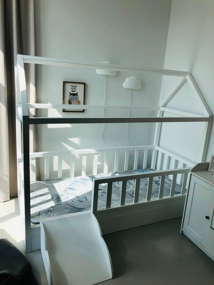 Noora - House Floor bed with Slide