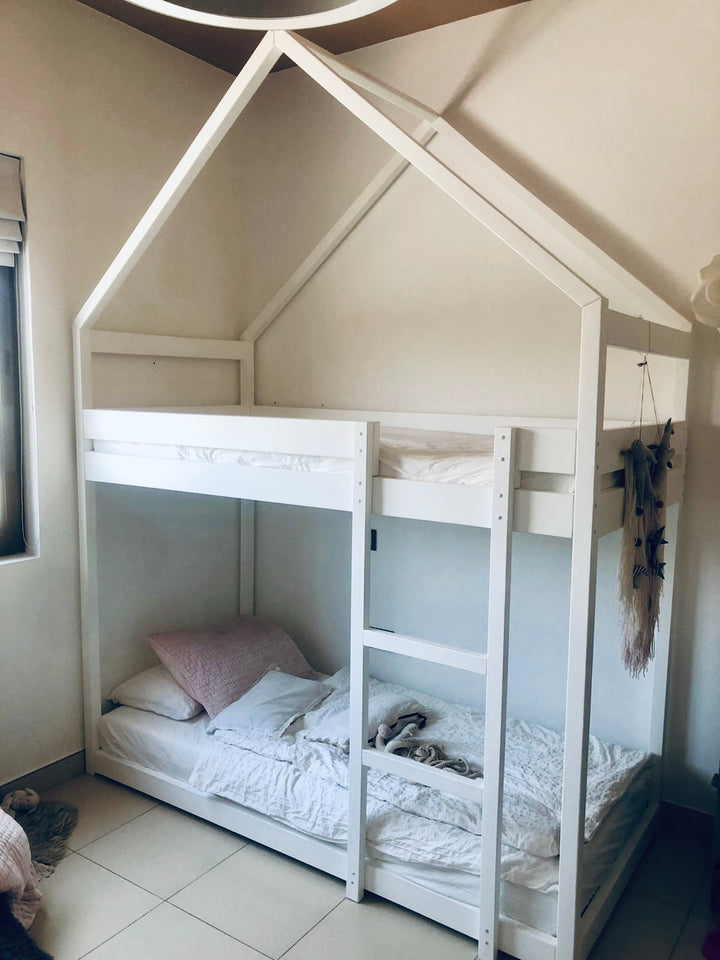 House Bunk Bed with Ladder